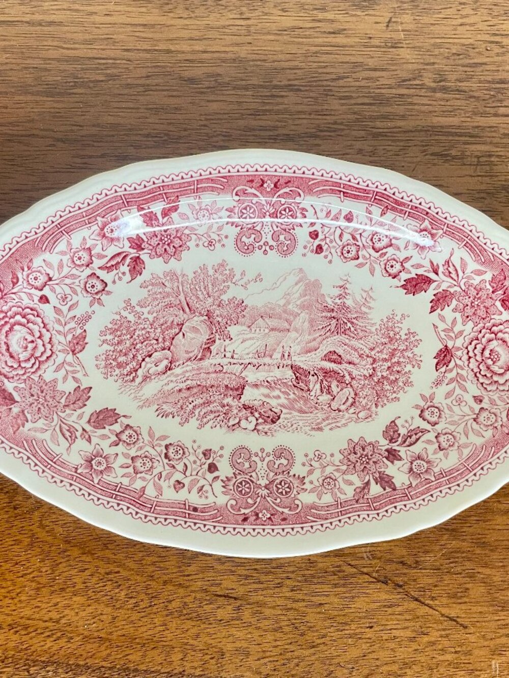 Vintage Red & White Transferware Oval Serving Dish Villroy & Boch "Burgenland"